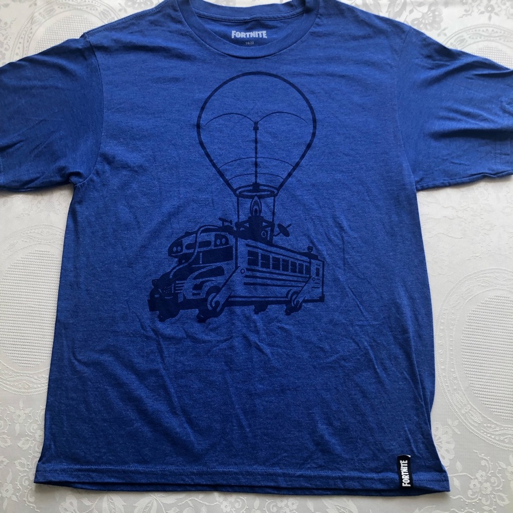 Fortnite Blue Graphic T-Shirt Junior Boys Size XXL ( 18-20) Short Sleeves Tee